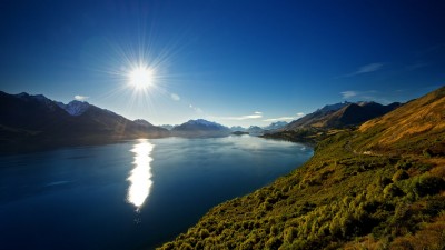 دریاچه-کوهستان-خورشید-طبیعت